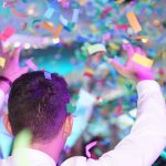 Pistolet lanceur de confetis