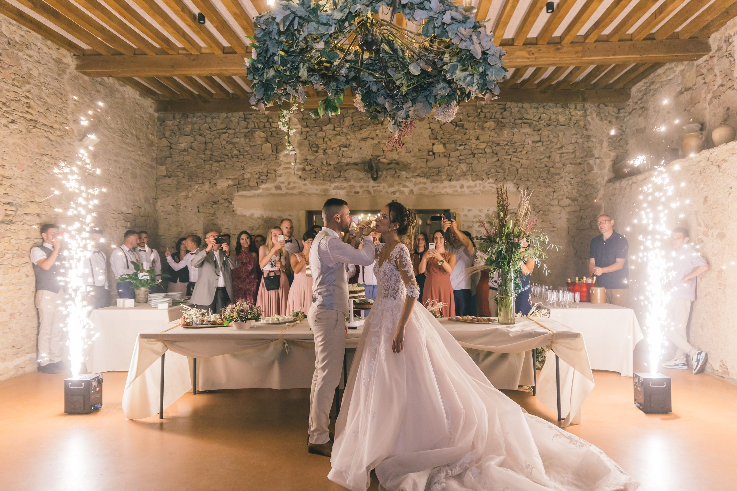 animation sonorisation eclairage soirée et mariage saone et loire 71, loire